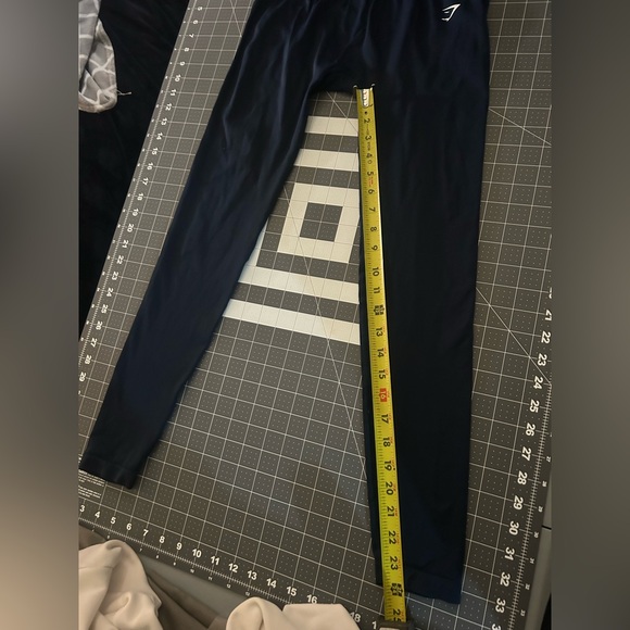 Gymshark Navy Blue Leggings - Picture 2 of 5